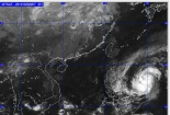 Bão giật trên cấp 13, 14 đang đổ bộ vào Biển Đông